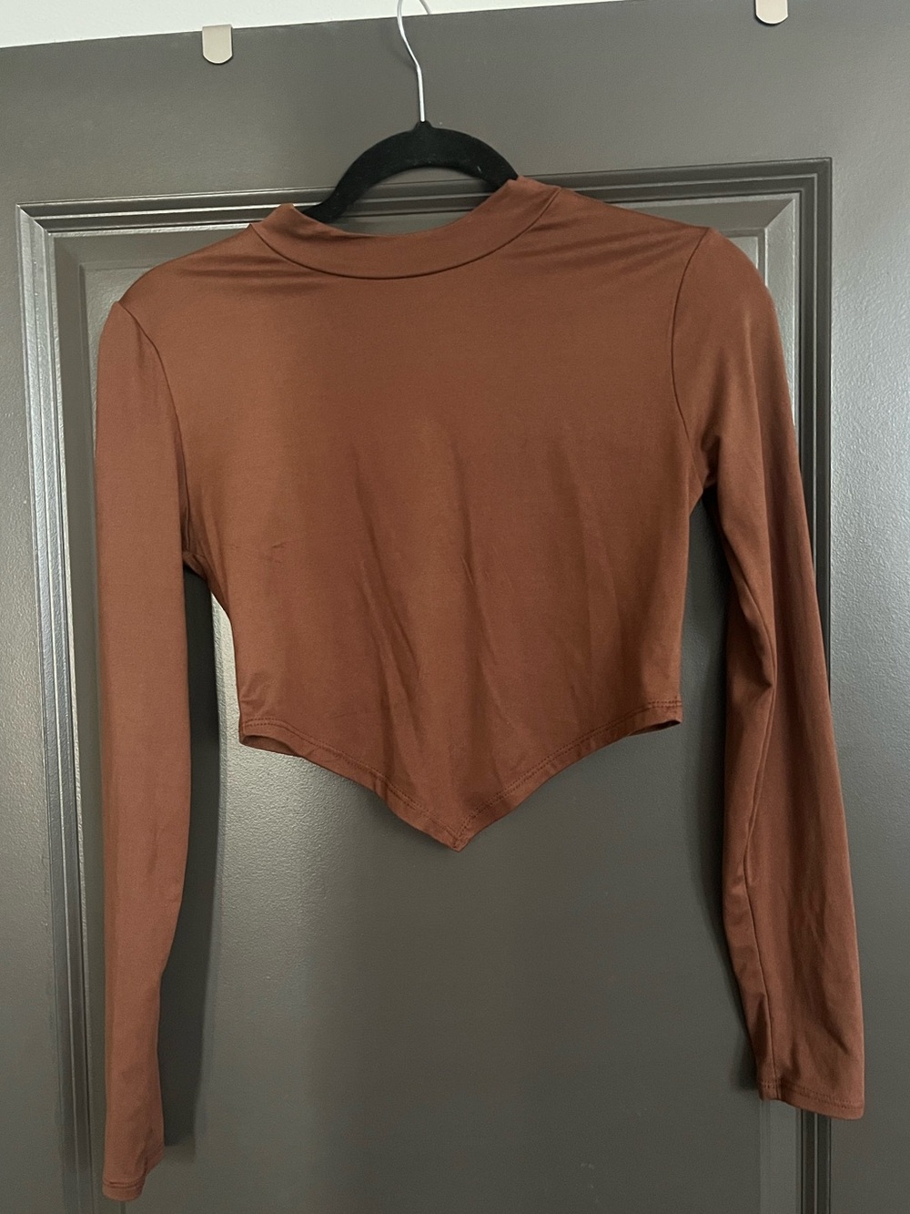 Rue21 women’s long sleeve brown crop top size small